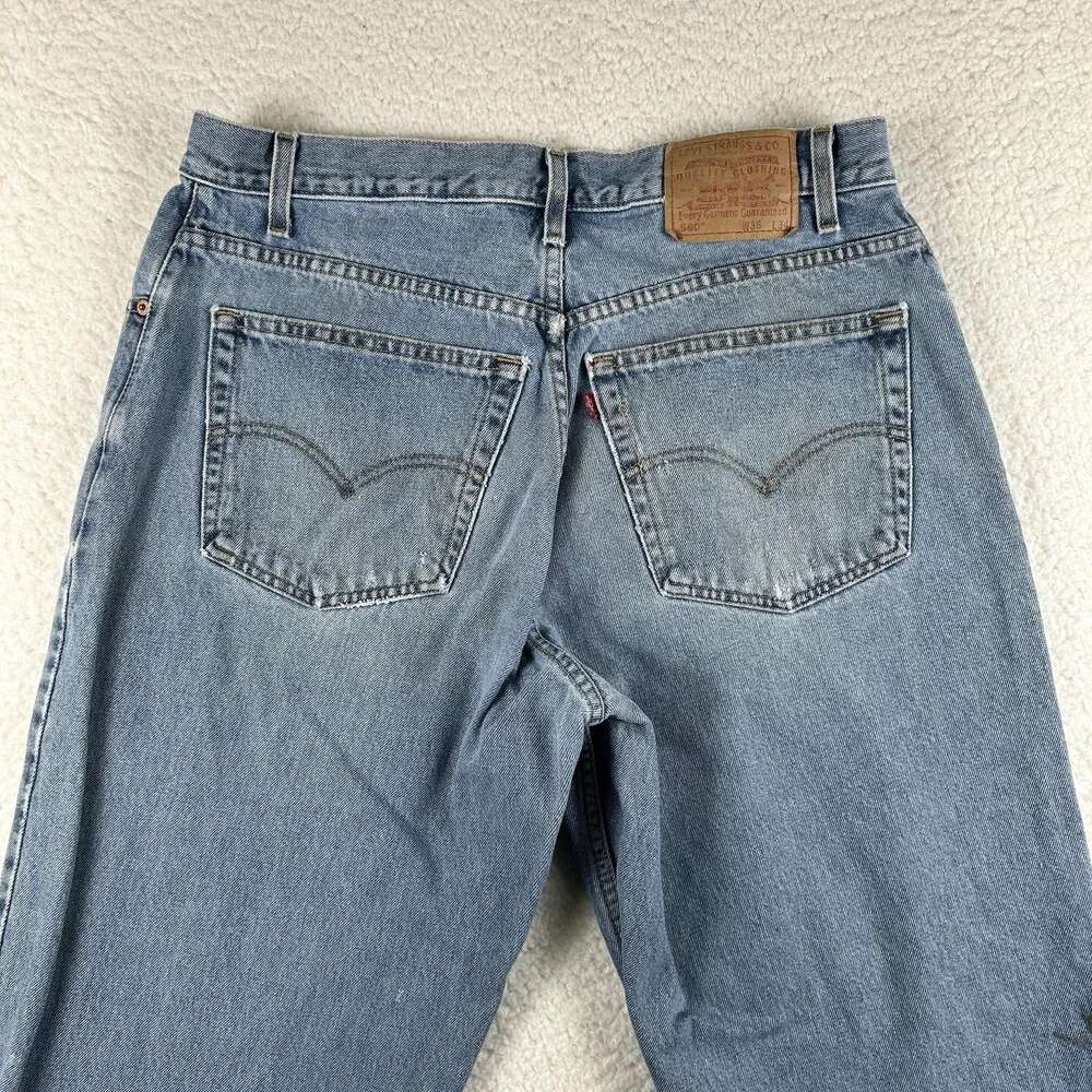 Vtg Levis 560 Jeans Mens 34x33 Light Stone Wash Blue Relaxed Tapered Zip Fly Y2K